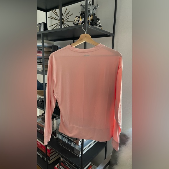 NWT Machines for Freedom Long Sleeve Technical Tee Women’s Small Himalayan Salt - Picture 4 of 4